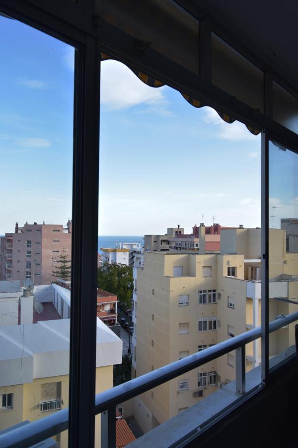 Bonito, Luminoso Y Centrico Apartamento Con Piscina Y Vistas Al Mar Leilighet Torremolinos Eksteriør bilde