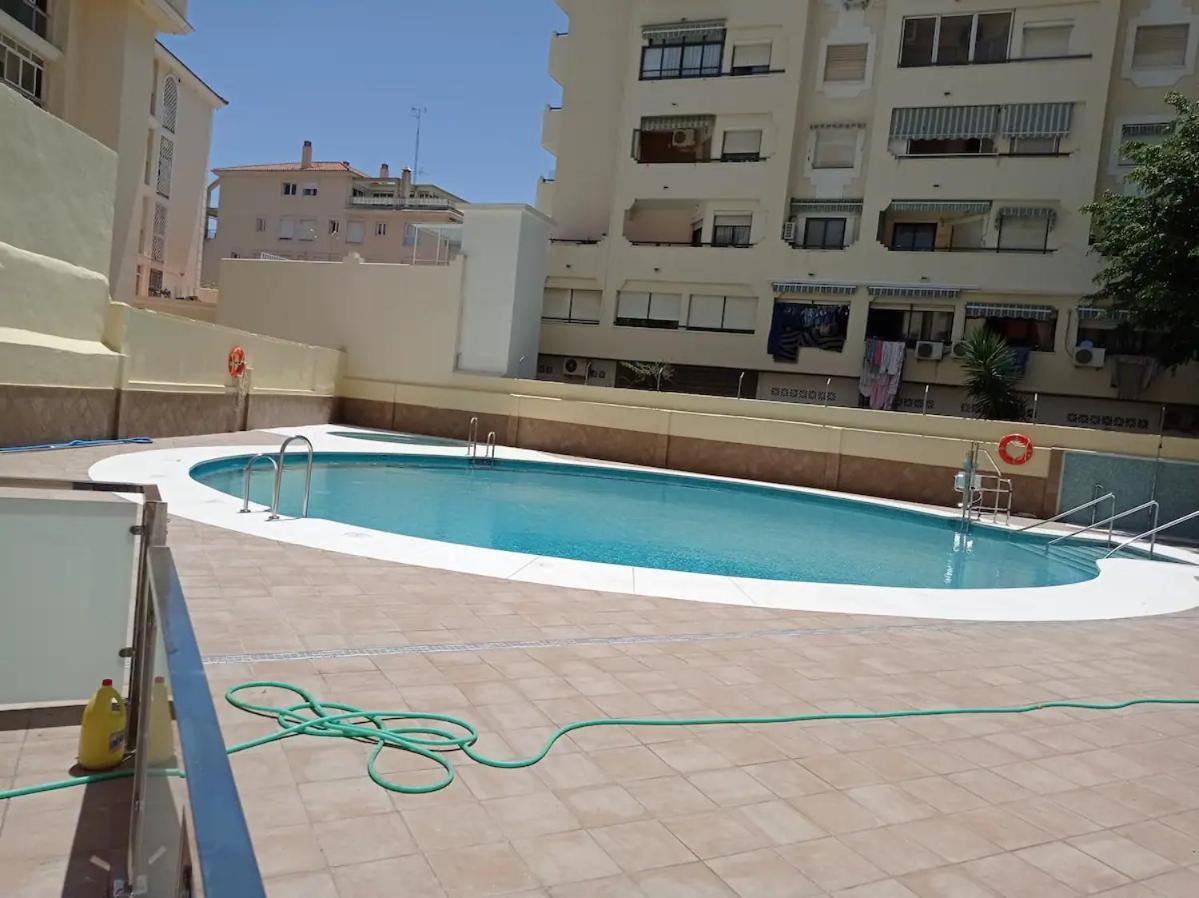 Bonito, Luminoso Y Centrico Apartamento Con Piscina Y Vistas Al Mar Leilighet Torremolinos Eksteriør bilde